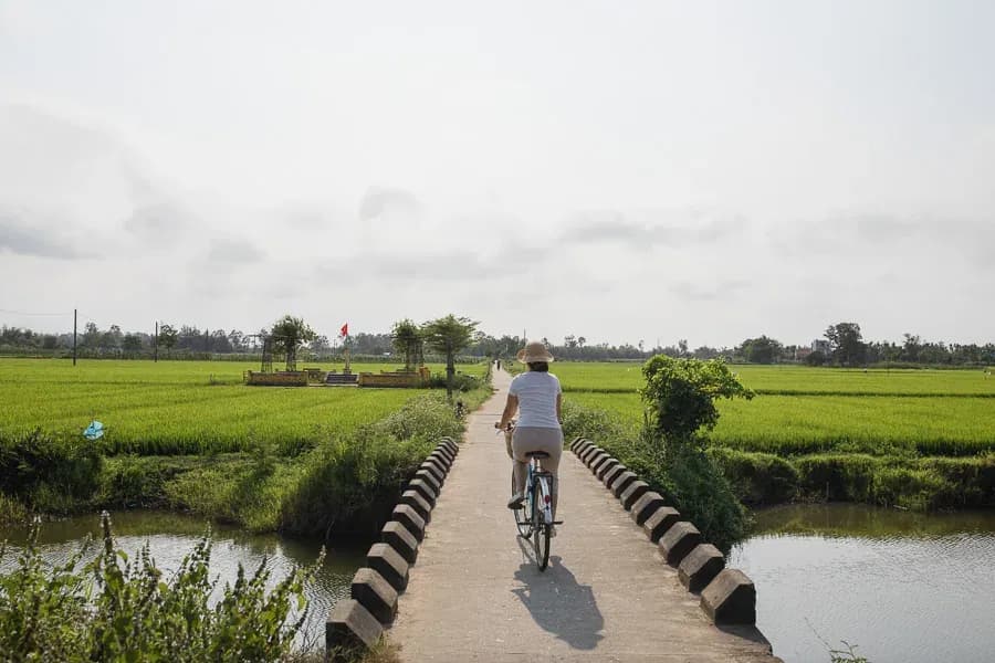 Cycling to explore the outskirts of Cam Nam