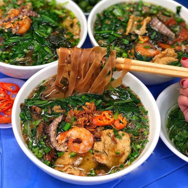 Crab Red Noodles